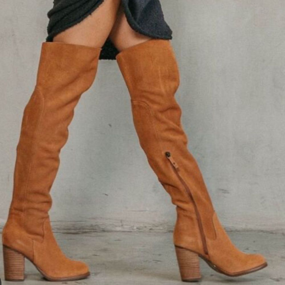 Kelsey Dagger Brooklyn Tan Suede Over the Knee Boots Sz 8.5 Fall Western Chic